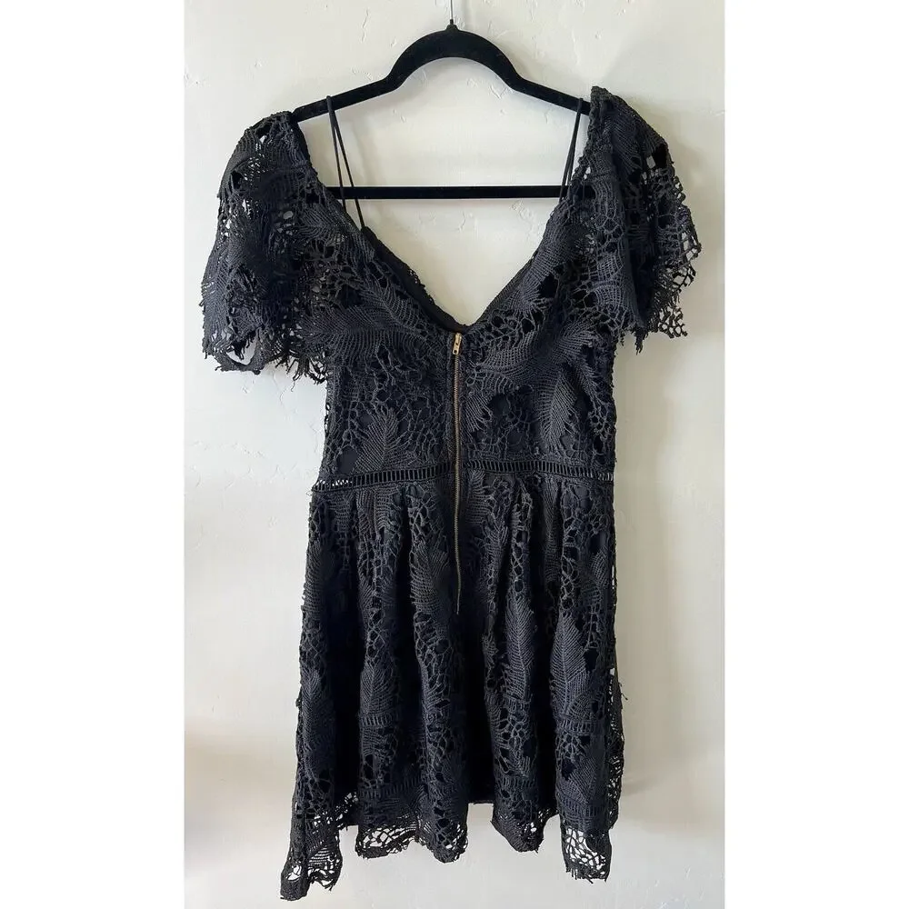 Missguided Black Lace Dress, Feathers Size 8, Whimsygoth, Feminine, Halloween - Picture 2 of 8